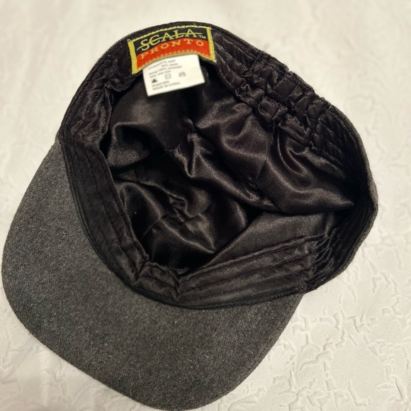 Bedazzled Y2K Hat - Picture 3 of 3